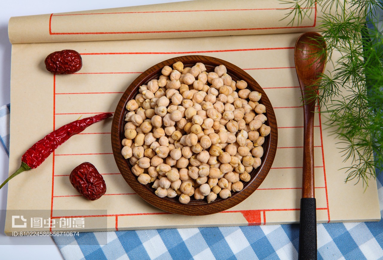 鸡豆与纳豆 东西方饮食文化的交融与健康智慧